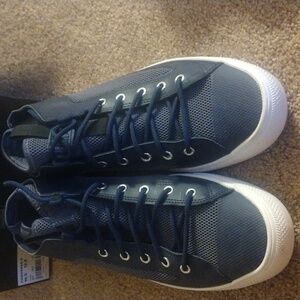 Men's sneakers